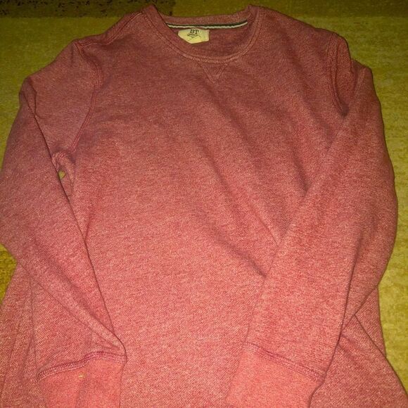 B&T sweatshirt  - Picture 1 of 3